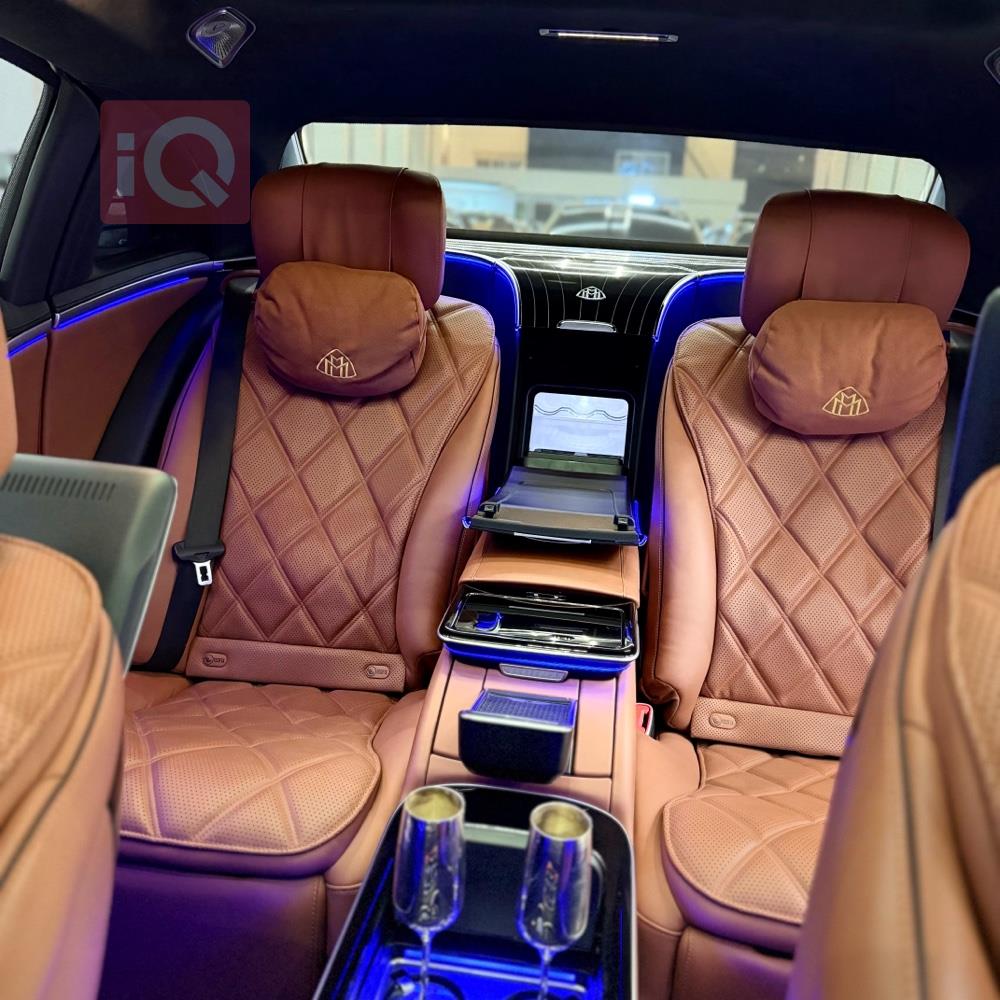 مرسيدس بنز الفئة S مايباخ